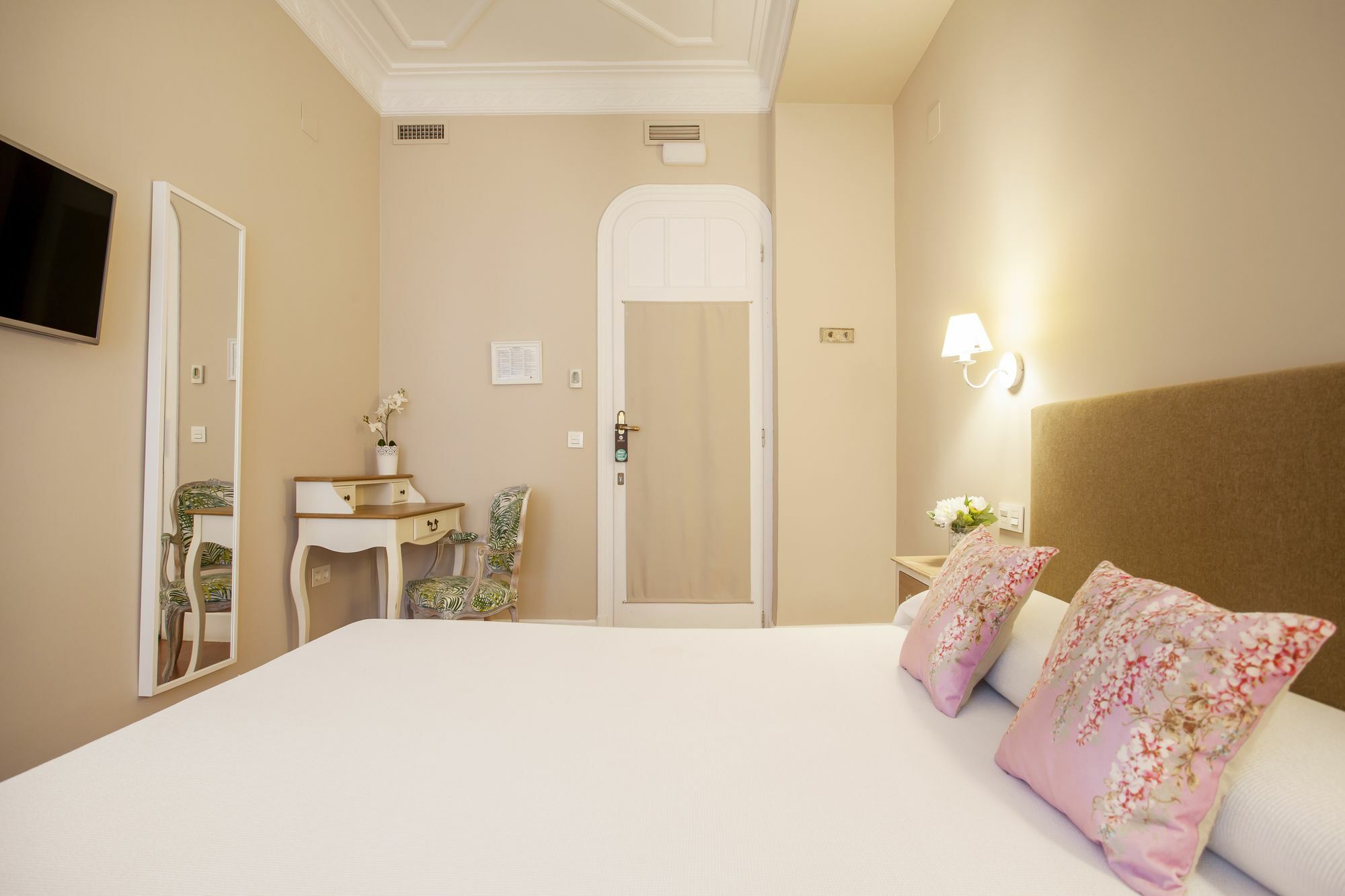Hi Valencia Boutique Otel Dış mekan fotoğraf